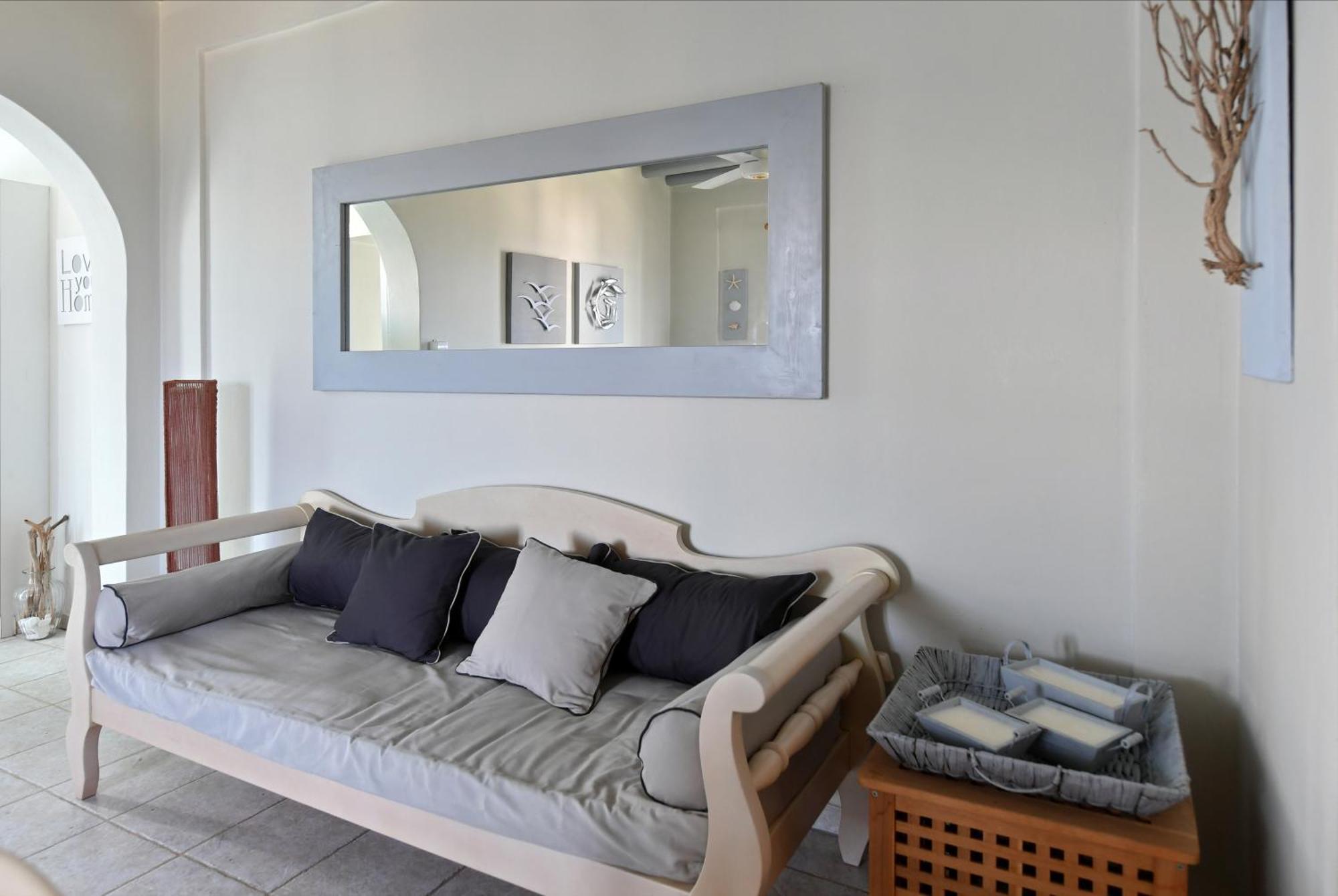 Villa Nava Devine Water Front House In Ampelas Exterior foto